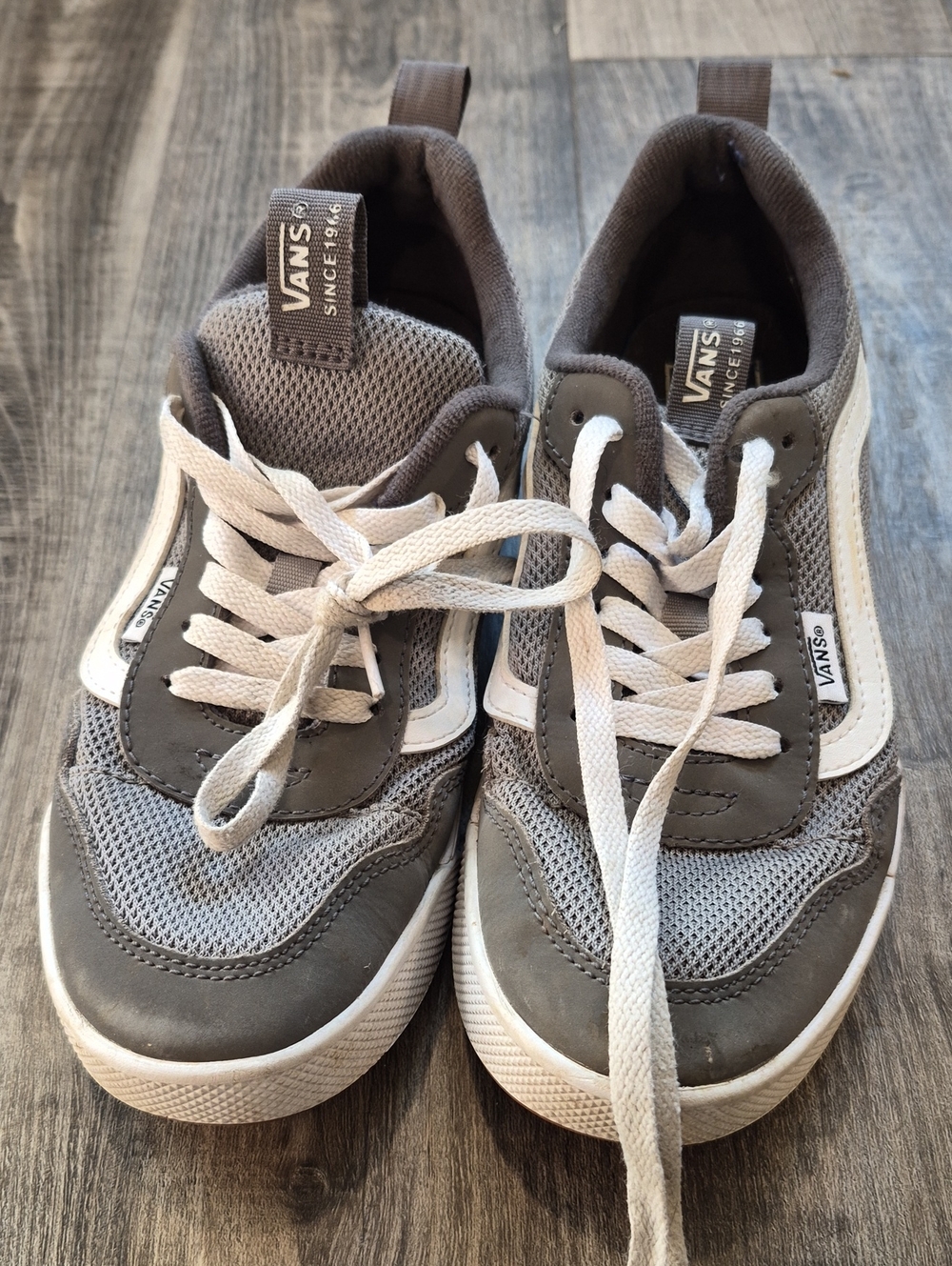 Vans Gray & White Sneakers Youth Boys Size 5